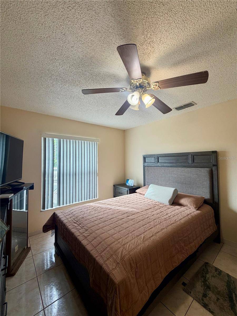 2129 JESSA DR, Kissimmee, FL 34743