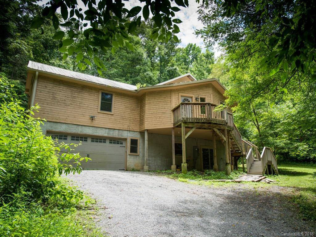 125 Anderson Cove RD, Barnardsville, NC 28709