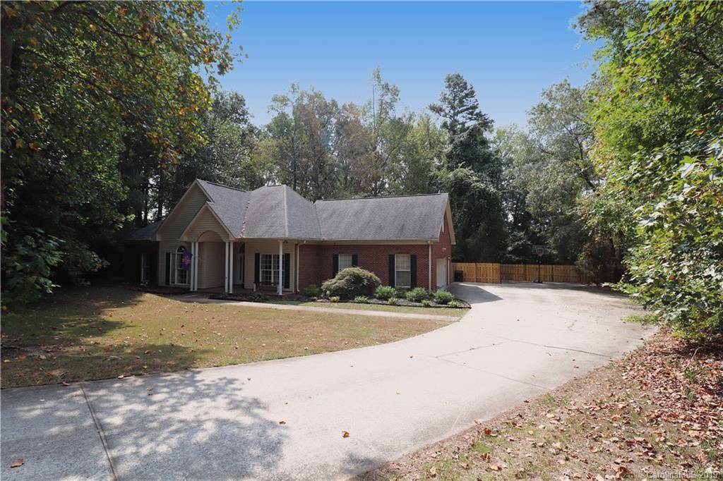 513 Bridgestone CT, Gastonia, NC 28056
