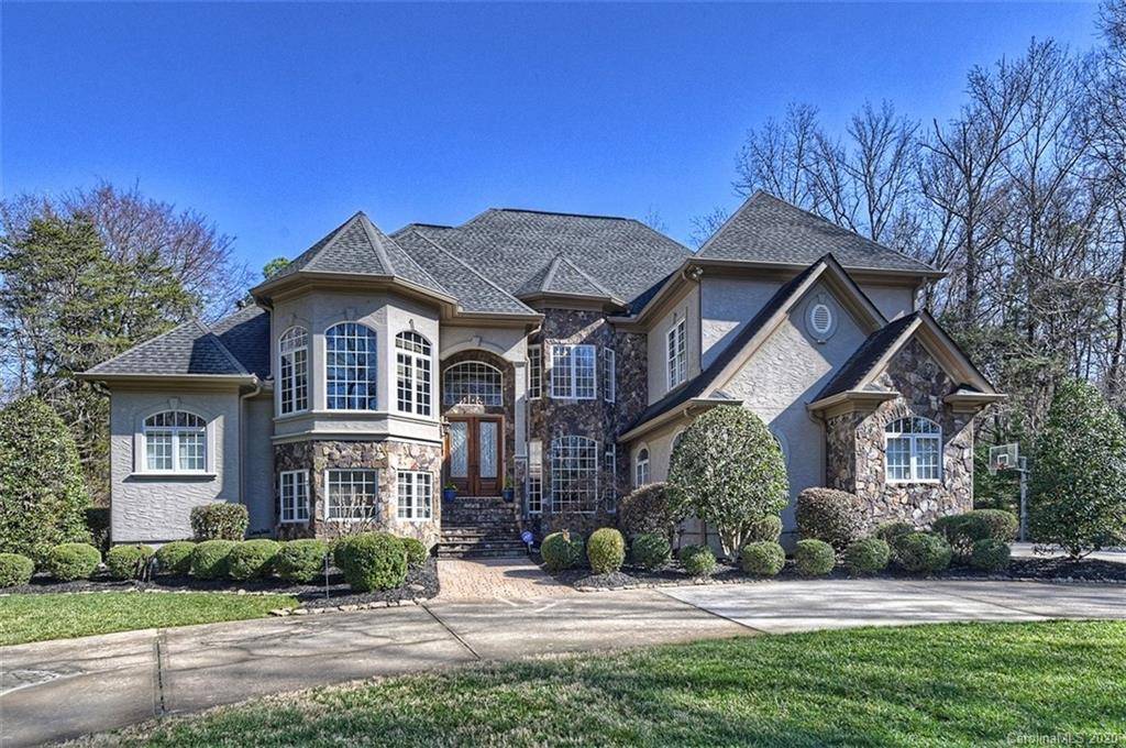 3038 Ashford Glen DR, Matthews, NC 28104