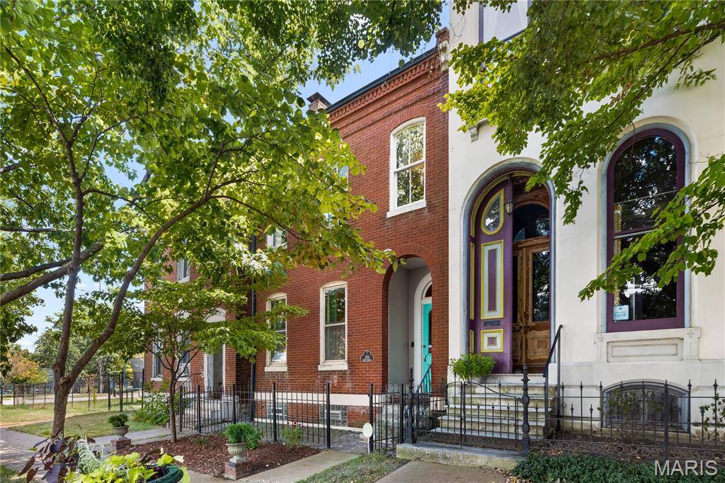 1210 N Market ST, St Louis, MO 63106