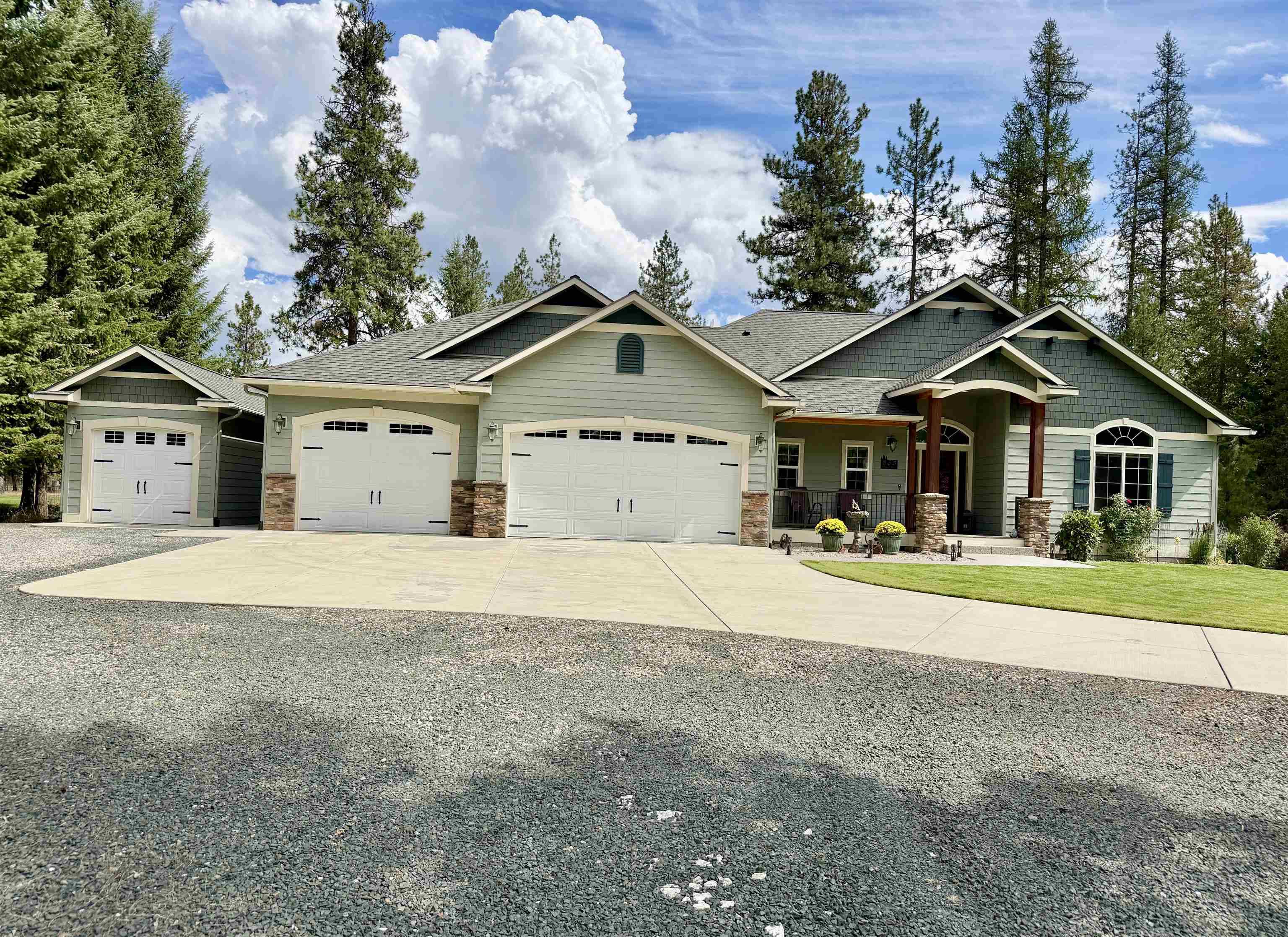 868 Hogans WAY, Chewelah, WA 99109