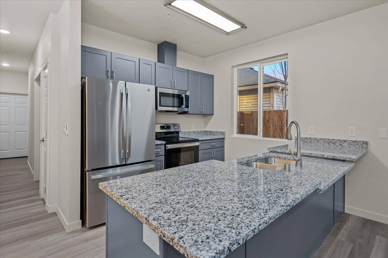1429 E 1ST Ave, Spokane, WA 99202