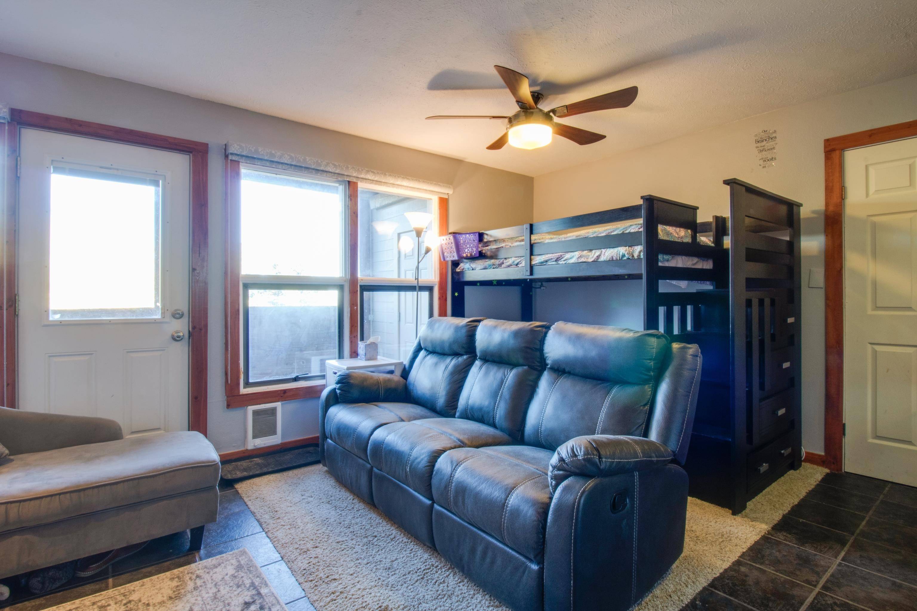 28600 N Mt Spokane Park Dr #302 Tamarac, Mead, WA 99021-8747