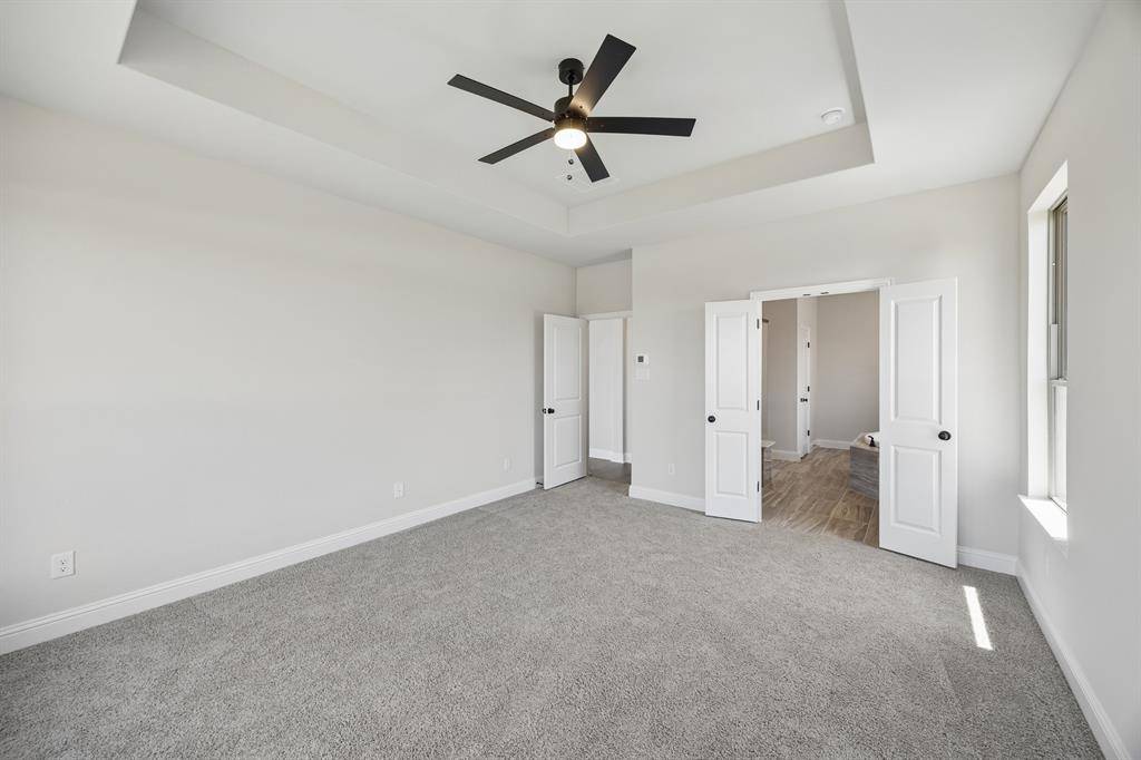 7701 Sheaves Trail, Joshua, TX 76058