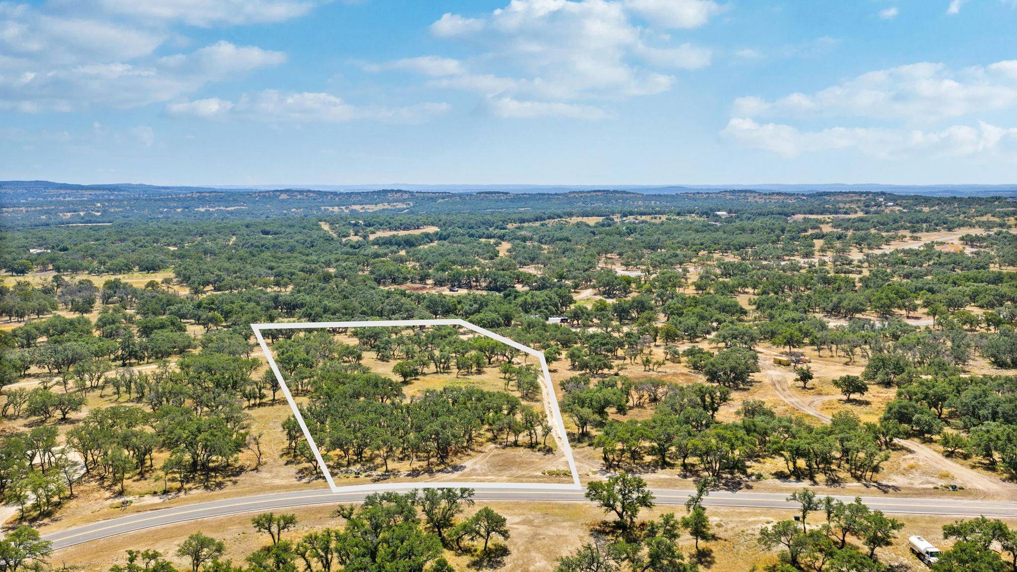 265 Walker Kast Way, Round Mountain, TX 78663