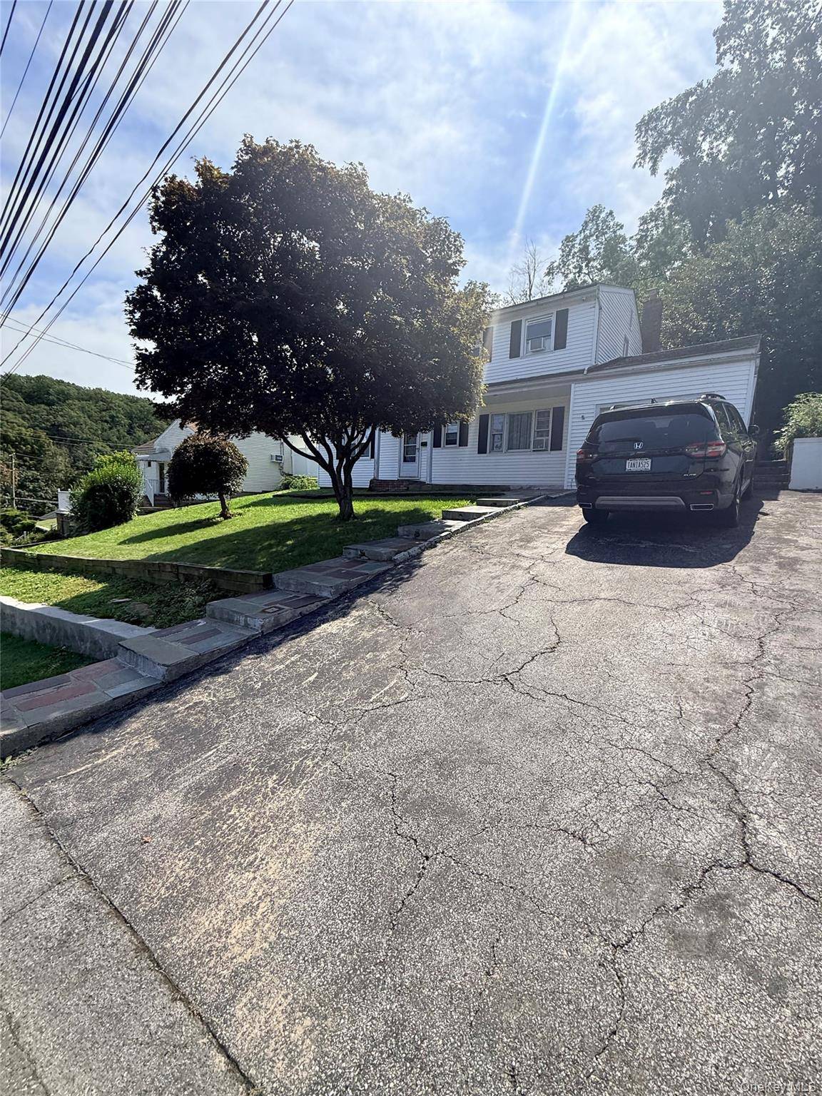 9 Valley View DR, Yonkers, NY 10710