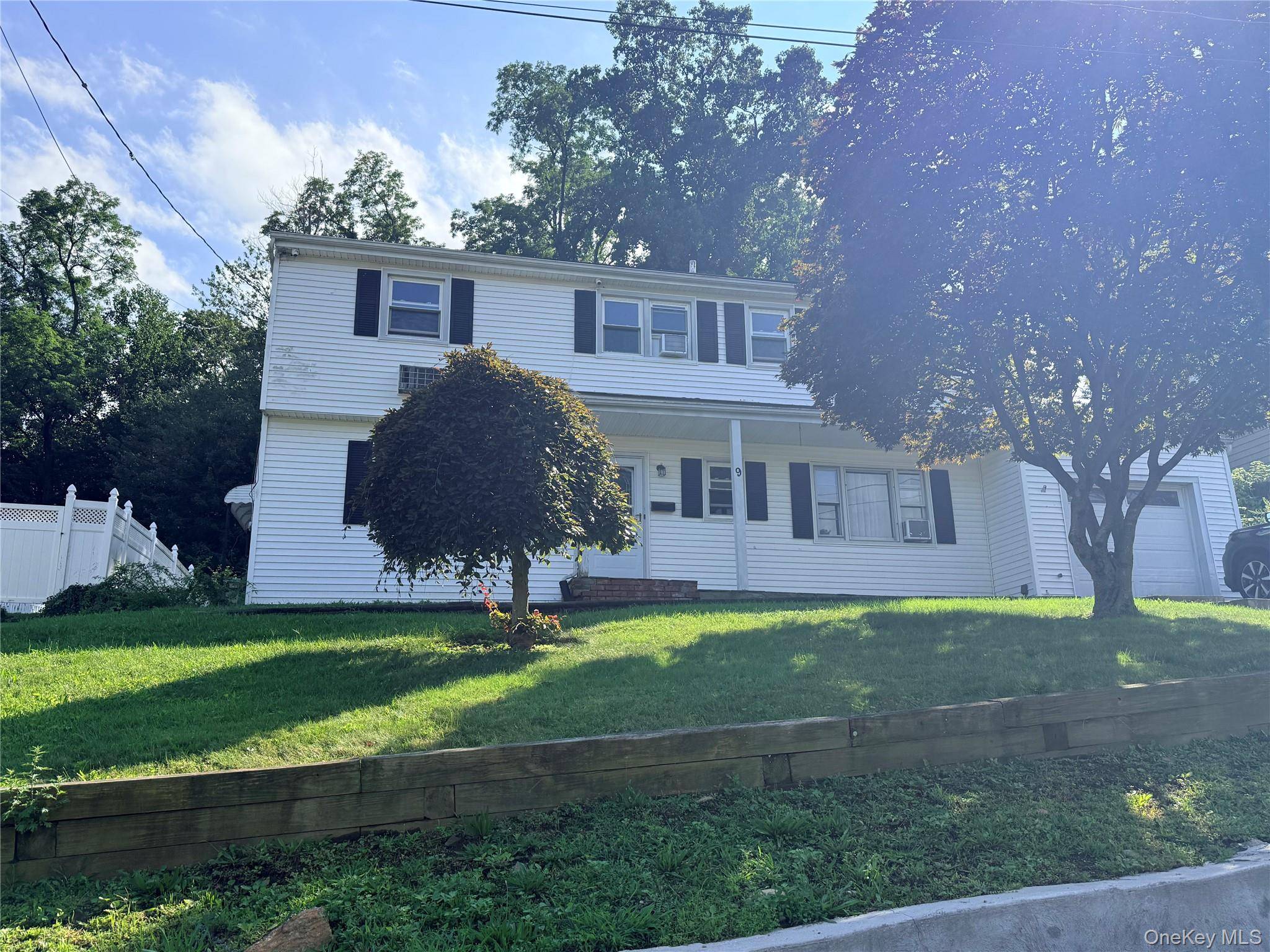 9 Valley View DR, Yonkers, NY 10710