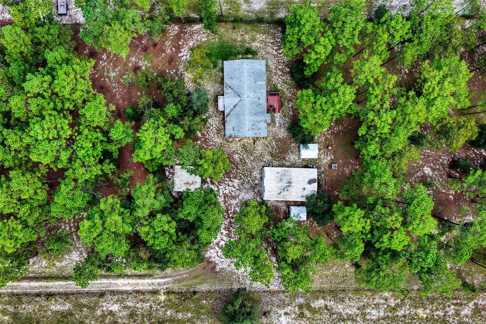 1411 SE STATE ROAD 121, Morriston, FL 32668
