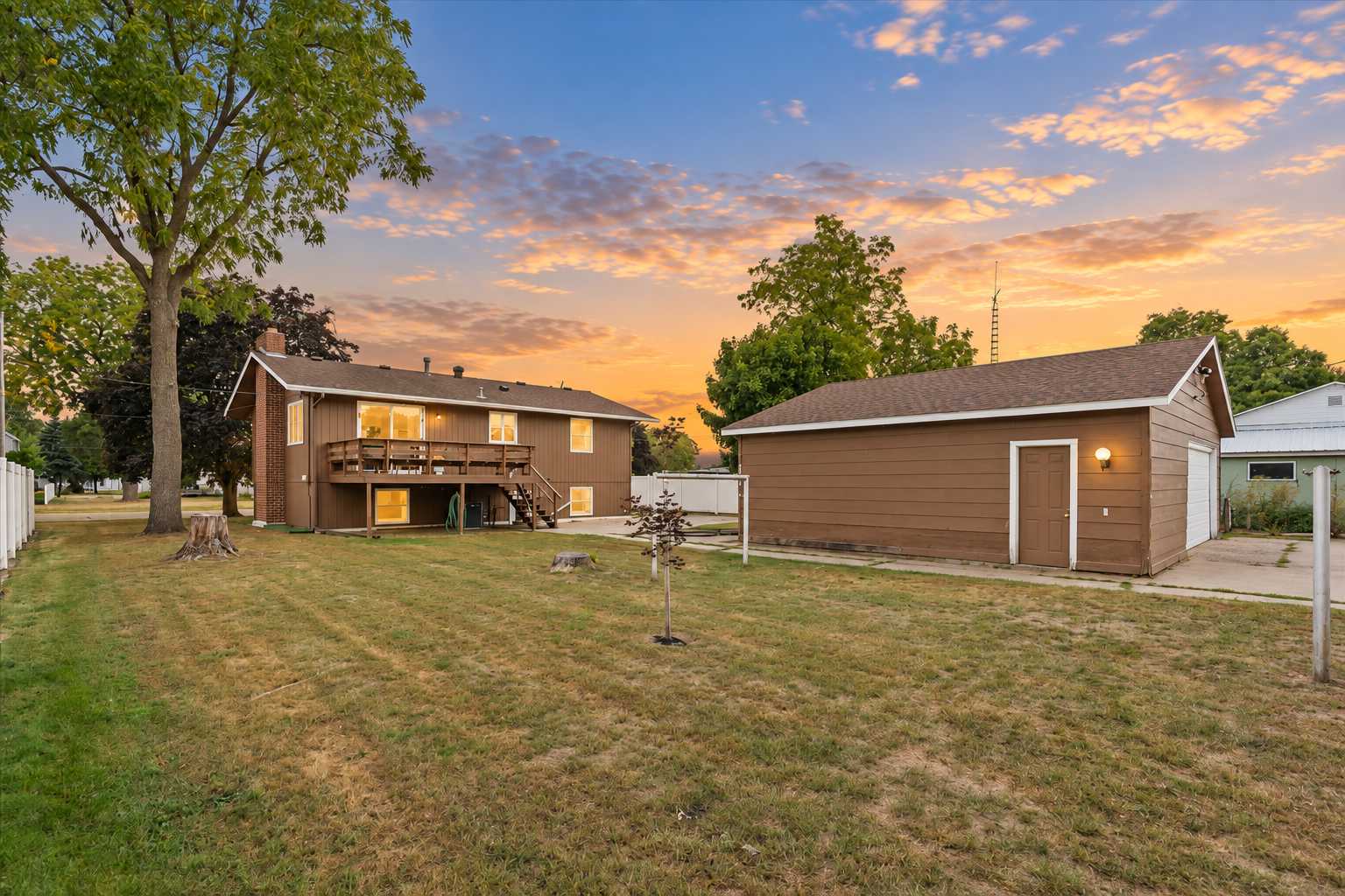 150 7th AVE N, Waite Park, MN 56387