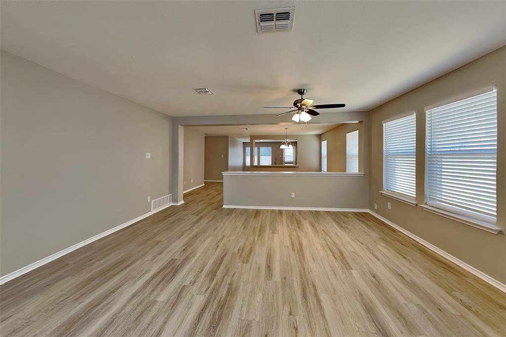 13717 Canyon Ranch Road, Fort Worth, TX 76262