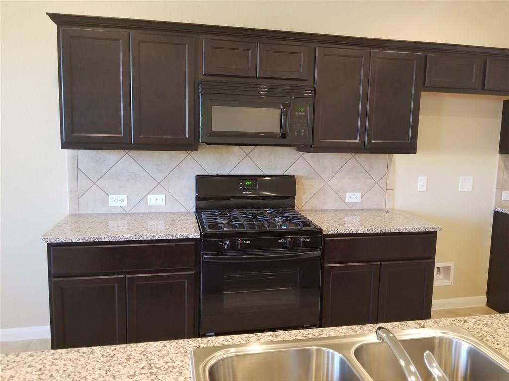 2880 Donnell DR #103, Round Rock, TX 78664