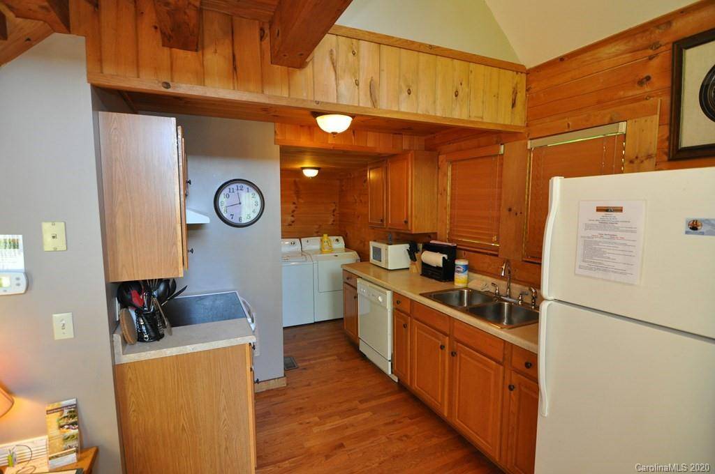 396 Bachman AVE, Bryson City, NC 28713