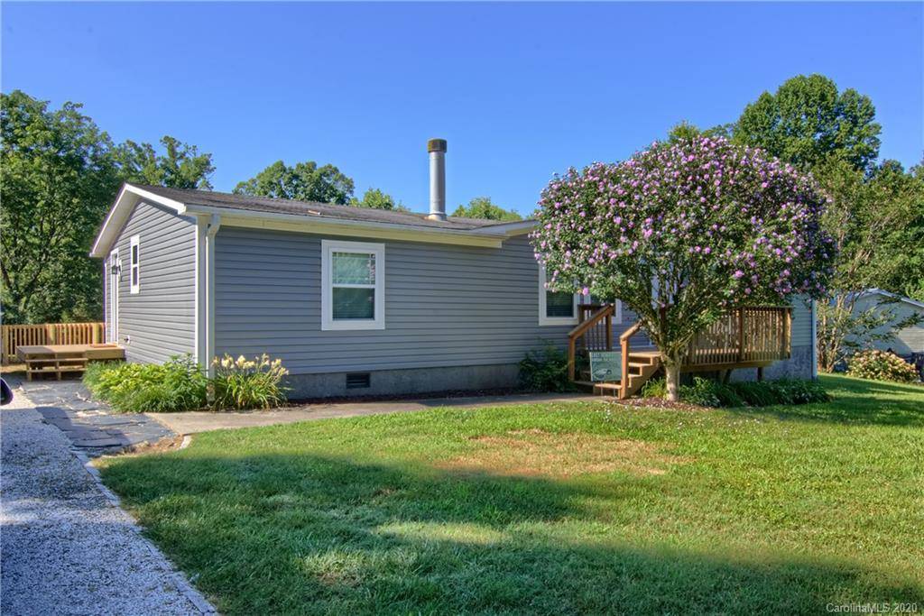 63 Double D DR, Flat Rock, NC 28731