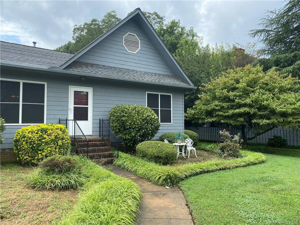 205 Academy ST #8, Mooresville, NC 28115
