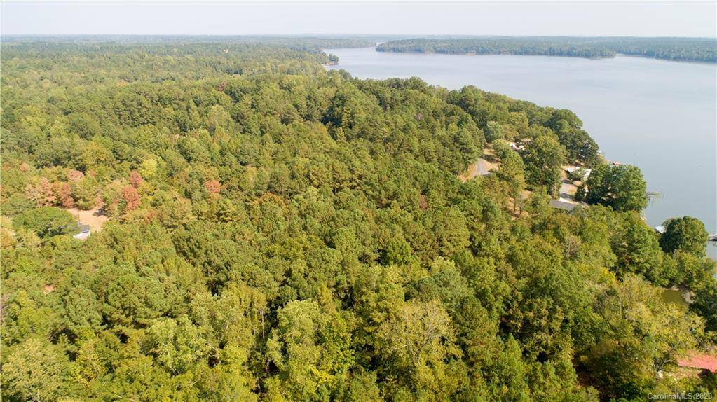 00 Riverview CIR #32 & 33, Fort Lawn, SC 29714