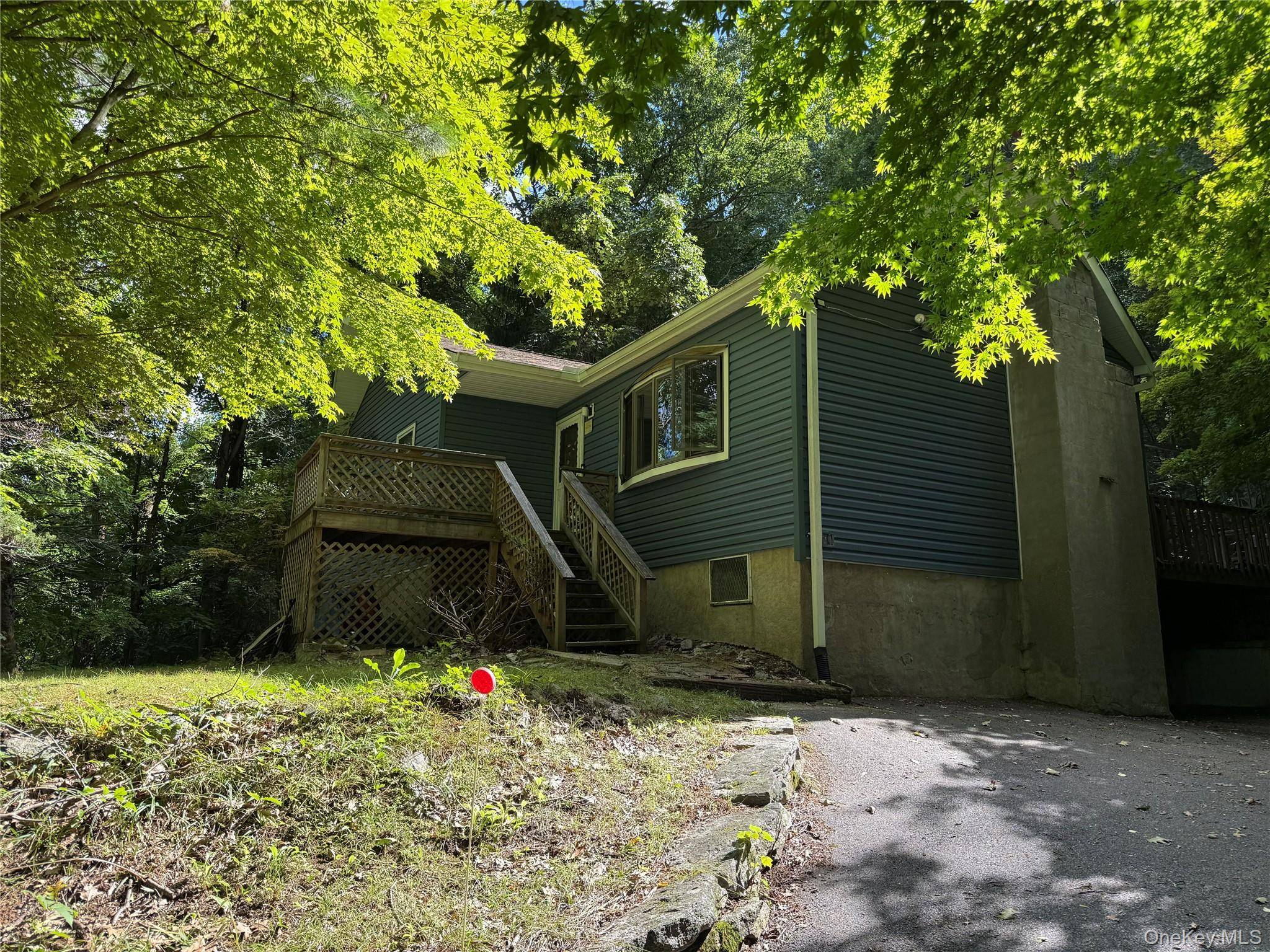 11 Beekman DR, Carmel, NY 10512