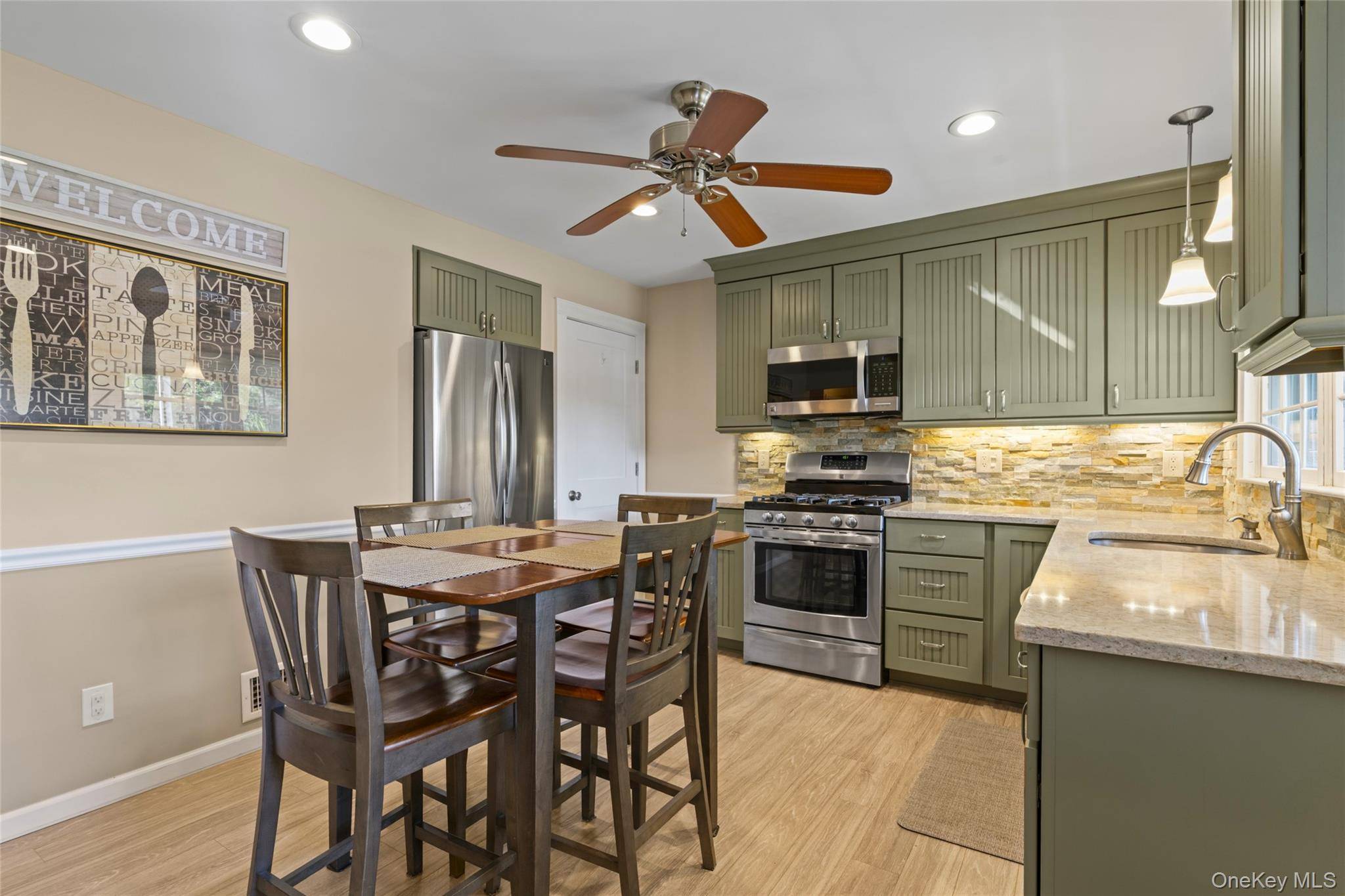 59 Linden BLVD, Hicksville, NY 11801