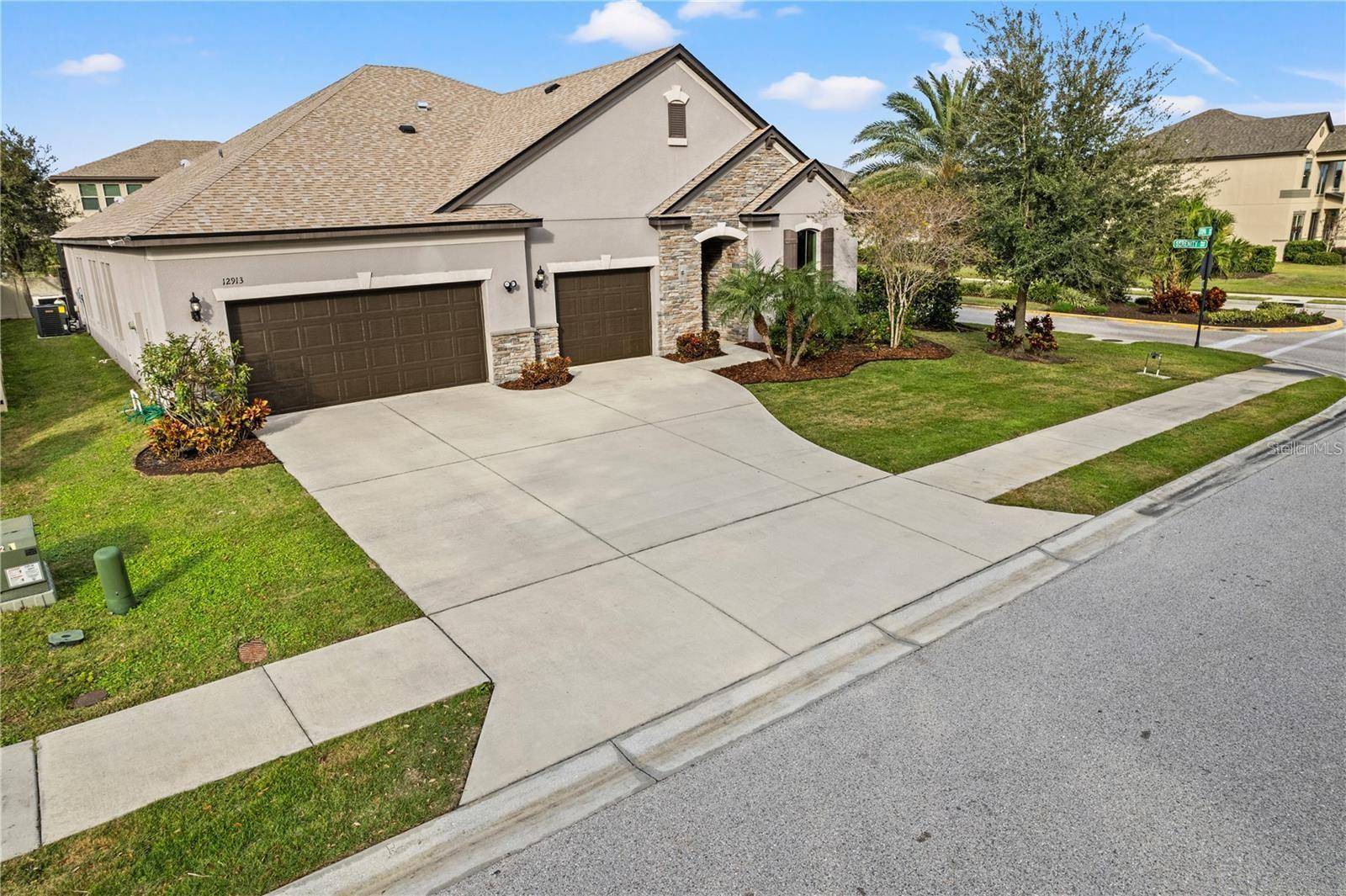 12913 UTOPIA LOOP, Bradenton, FL 34211