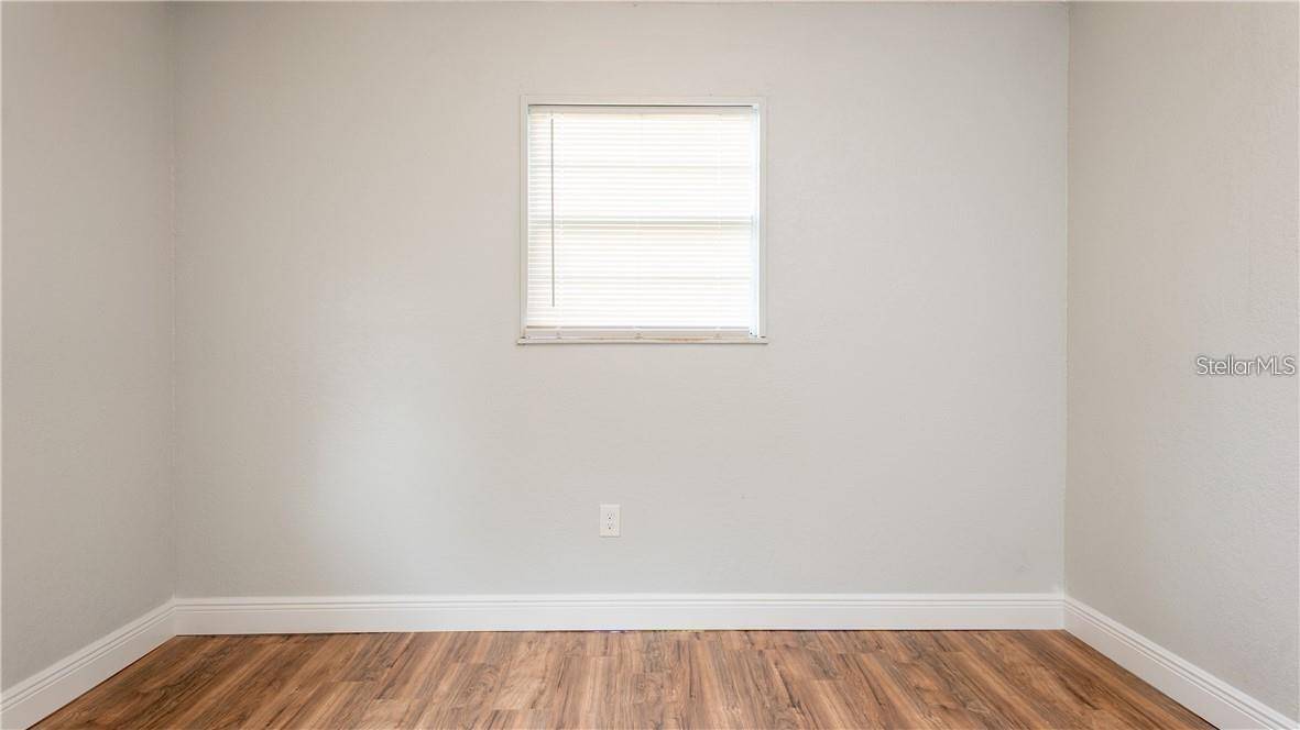 215 S FRENCH AVE, Fort Meade, FL 33841