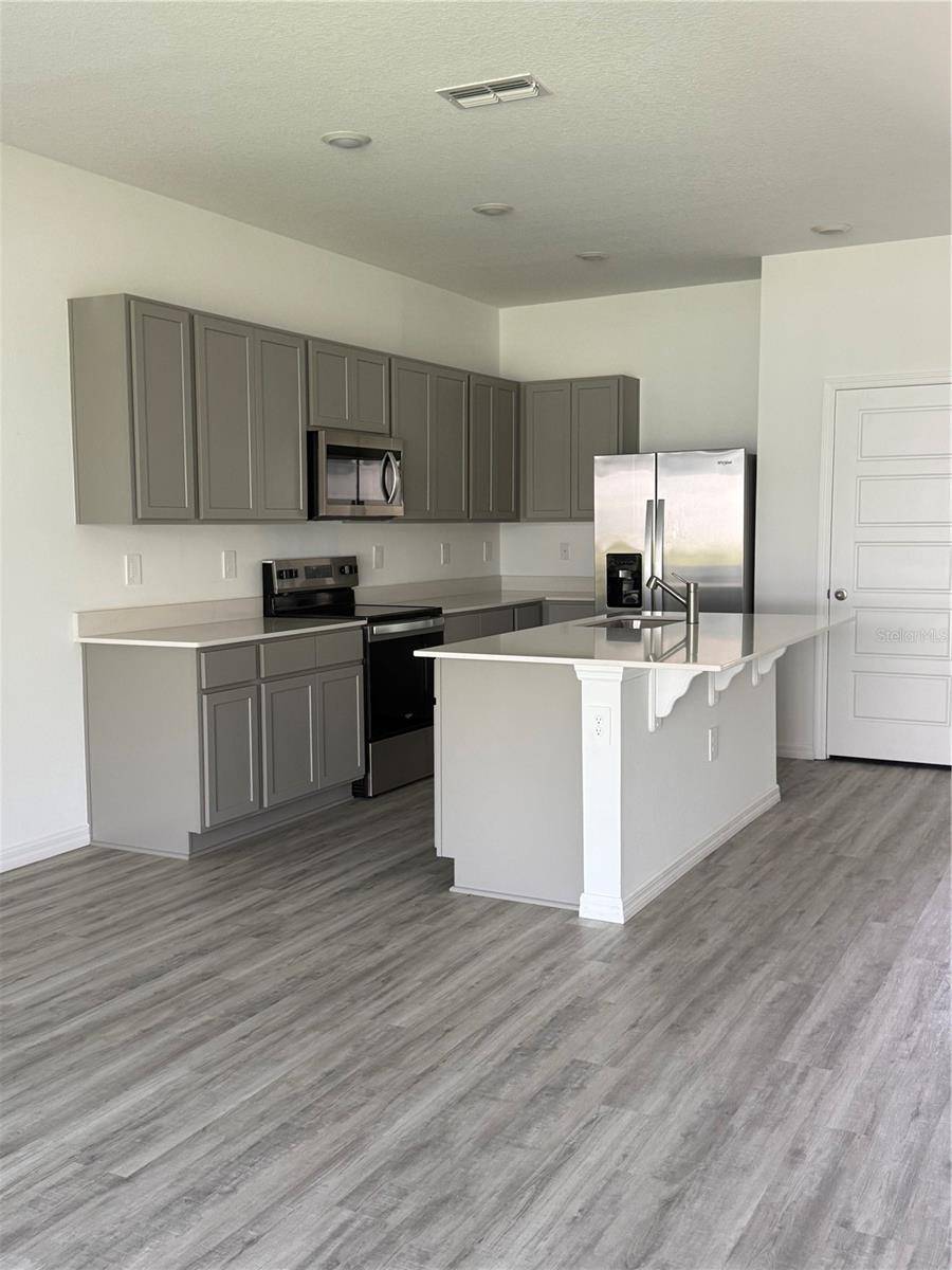 2729 GLADIOLA RD, Winter Haven, FL 33884