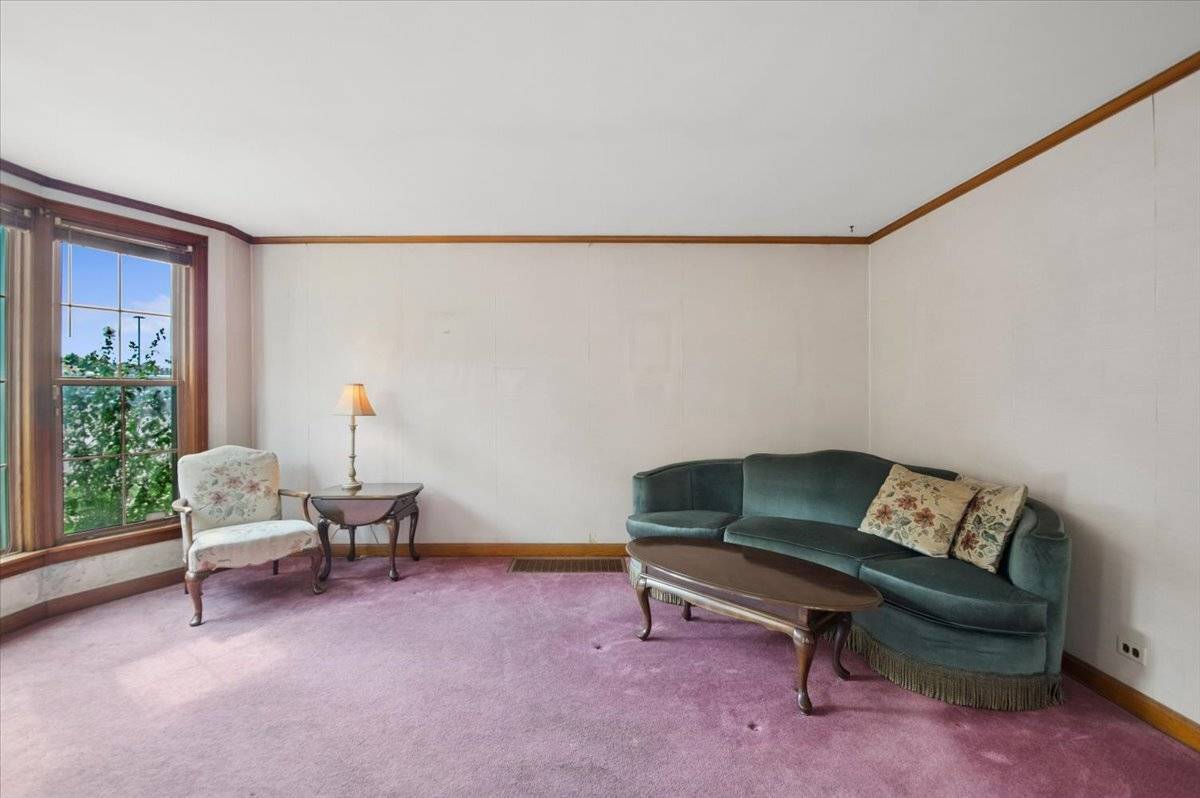 6354 W Cuyler AVE, Chicago, IL 60634