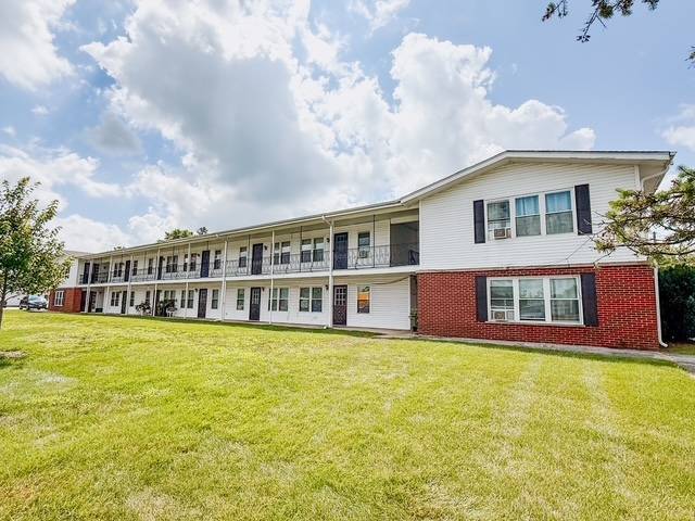 575 Berry AVE #2E, Grayslake, IL 60030