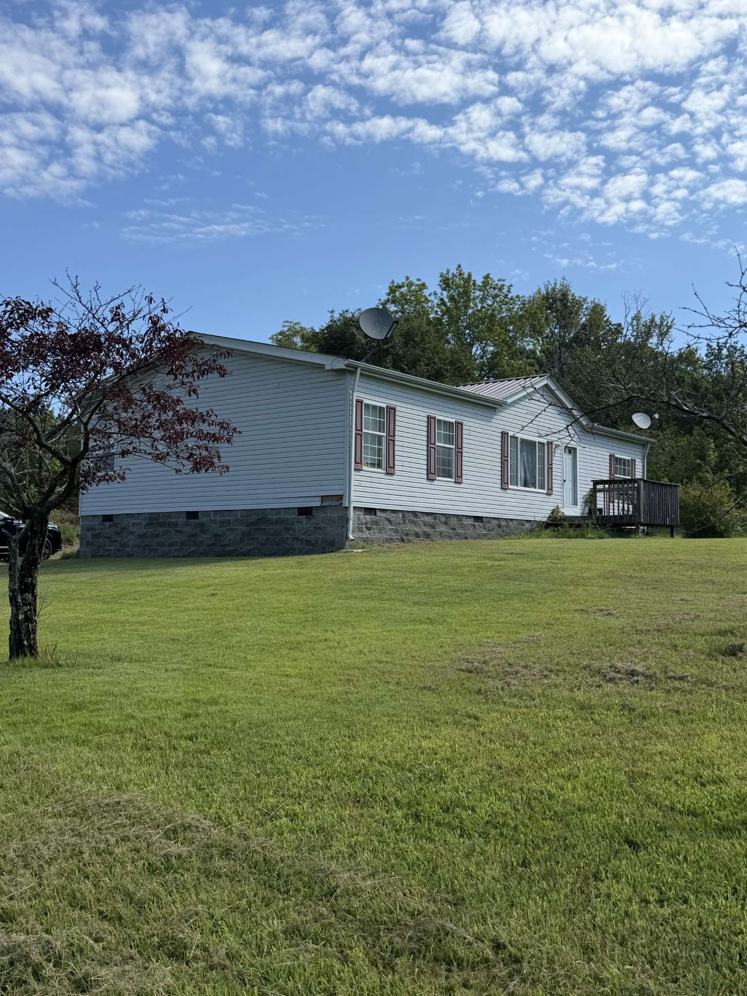 1051 Old Stage Rd, Dickson, TN 37055