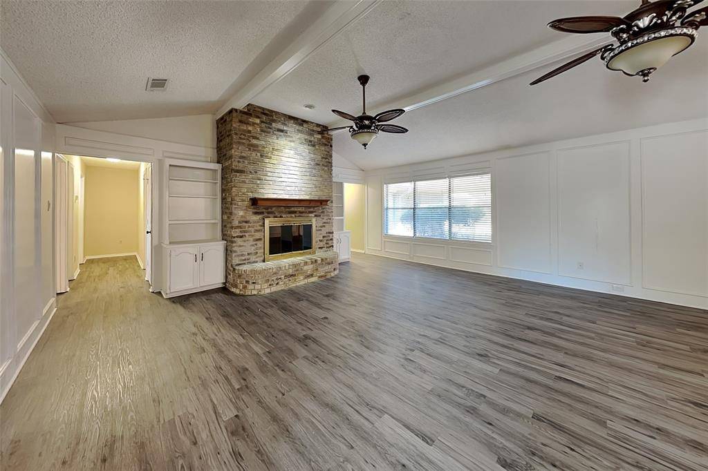 8 Lake Forest Drive, Trophy Club, TX 76262