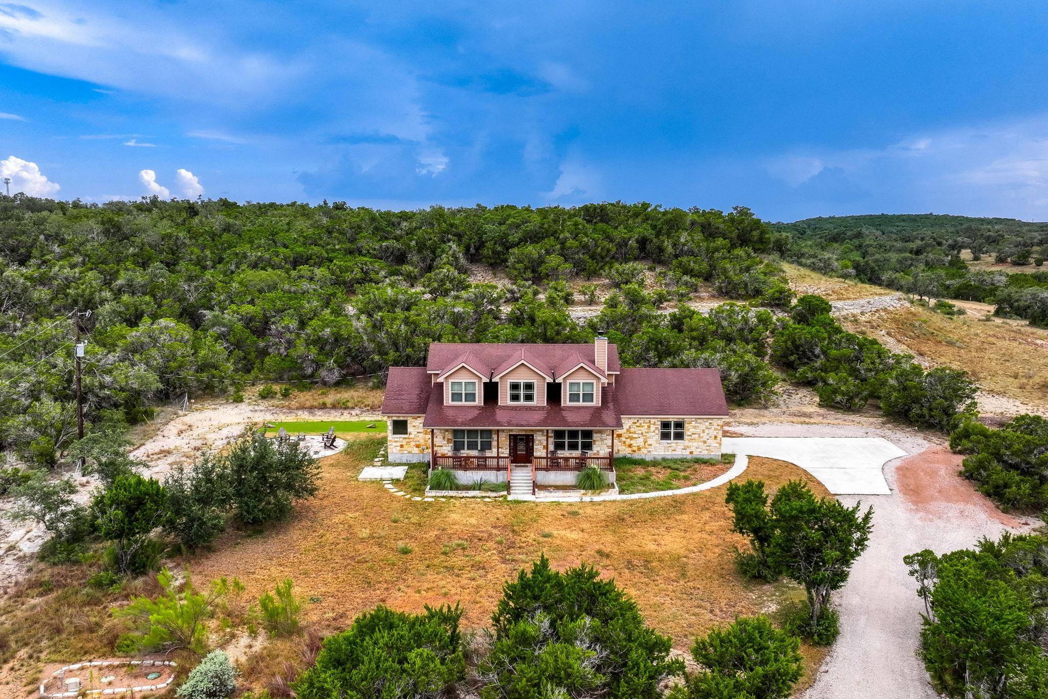 441 Eagle LN, Fischer, TX 78623