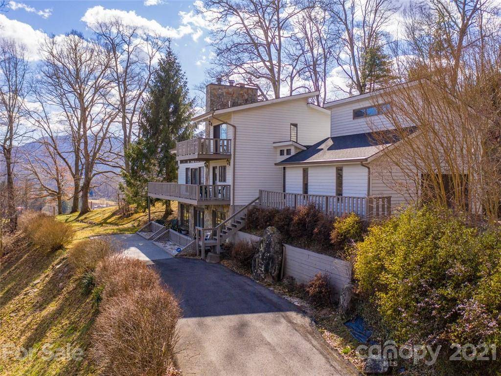 343 Mountain View RD, Burnsville, NC 28714