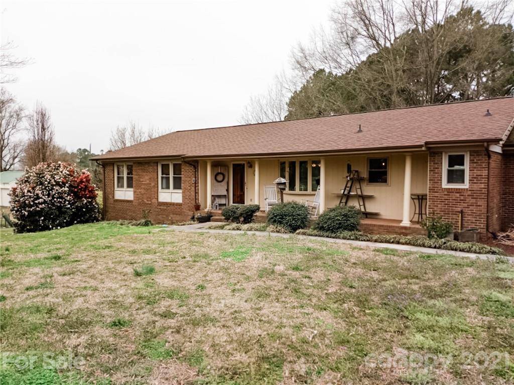 27297 Hedge RD, Albemarle, NC 28001