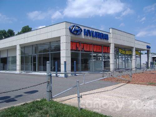 4700 E independence BLVD, Charlotte, NC 28212