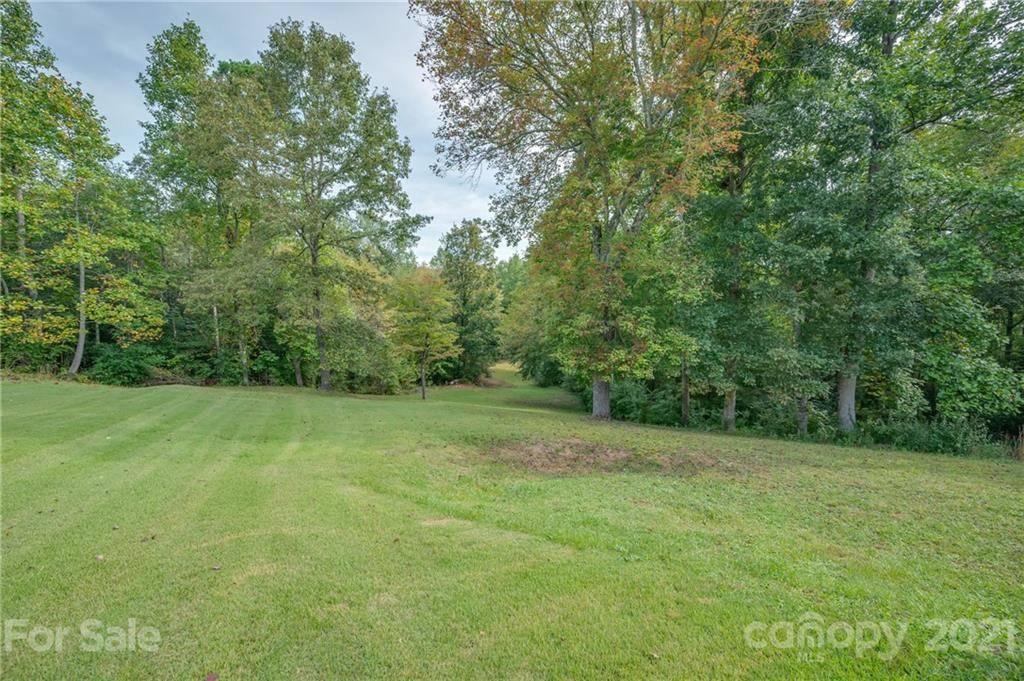 257 River Hills DR, Forest City, NC 28043