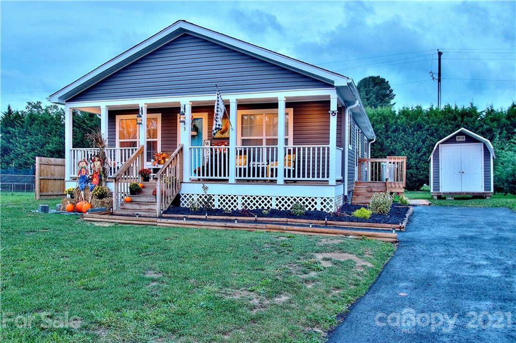 43 Janie DR, Clyde, NC 28721