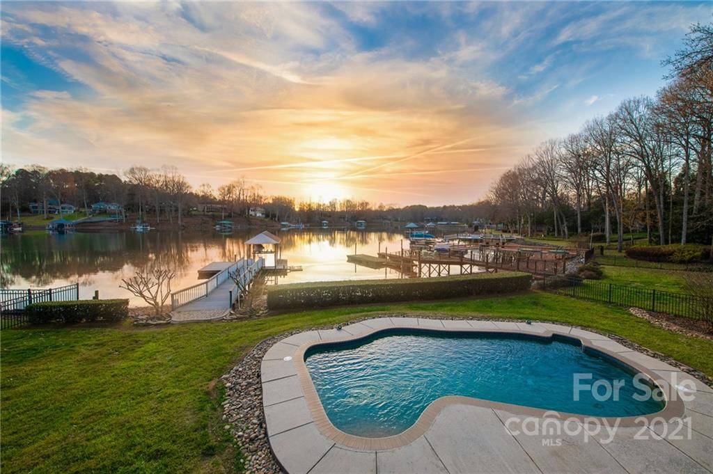 3771 Badger RUN, Denver, NC 28037