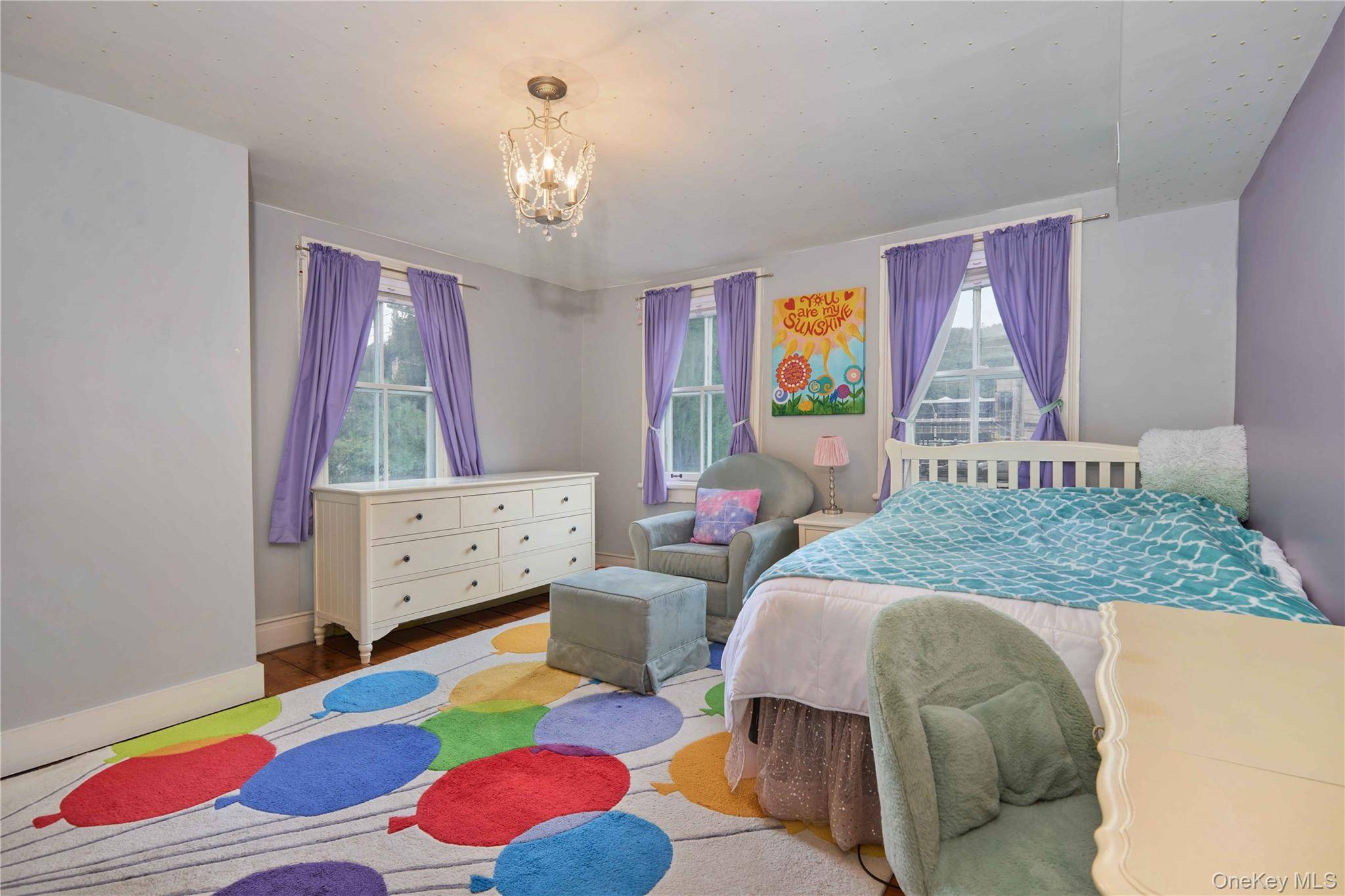 1641 Northern BLVD, Roslyn, NY 11576