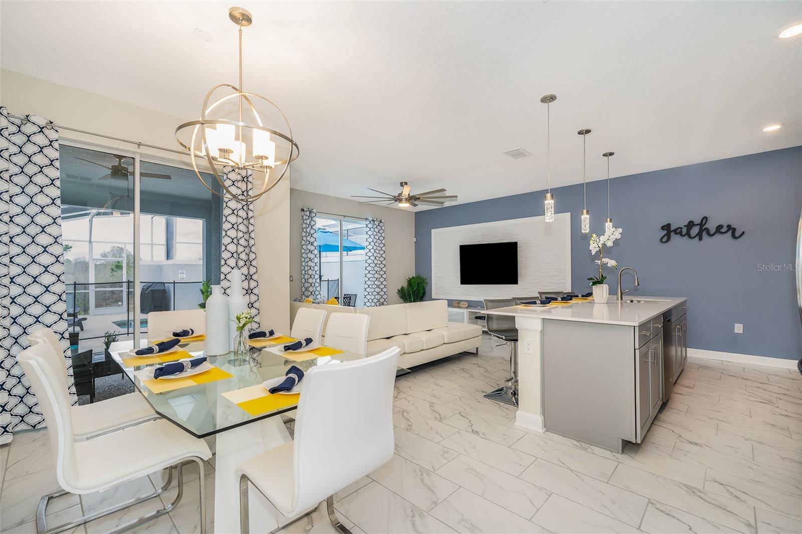 8947 CABOT CLIFFS DR, Davenport, FL 33896