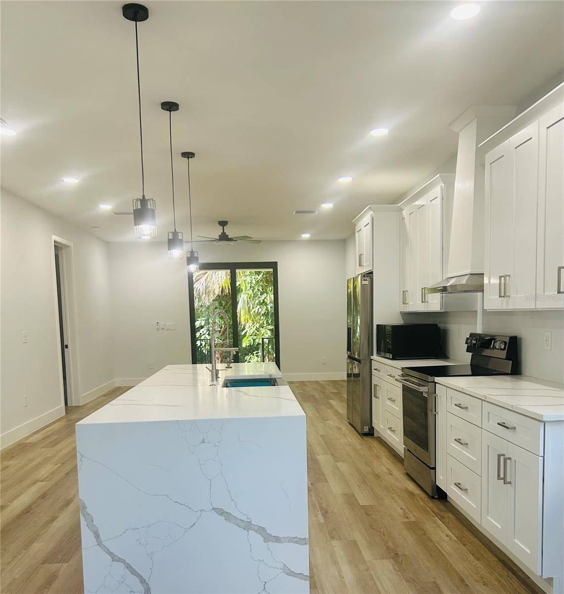 2122 BIRD ST., Tampa, FL 33604