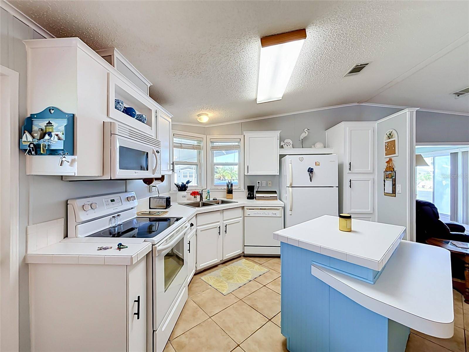 354 GRACIE AVE N, Frostproof, FL 33843