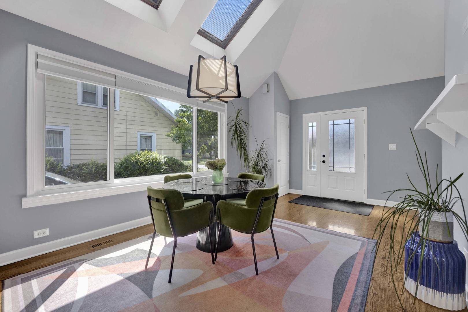 728 Grant ST, Downers Grove, IL 60515