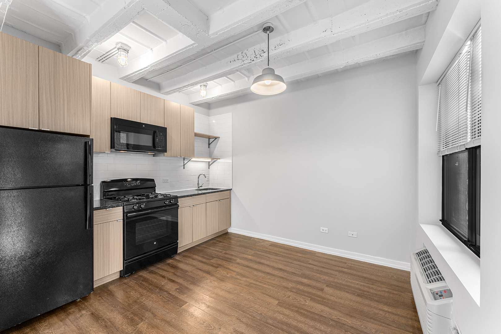 5718 N Winthrop AVE #708, Chicago, IL 60660