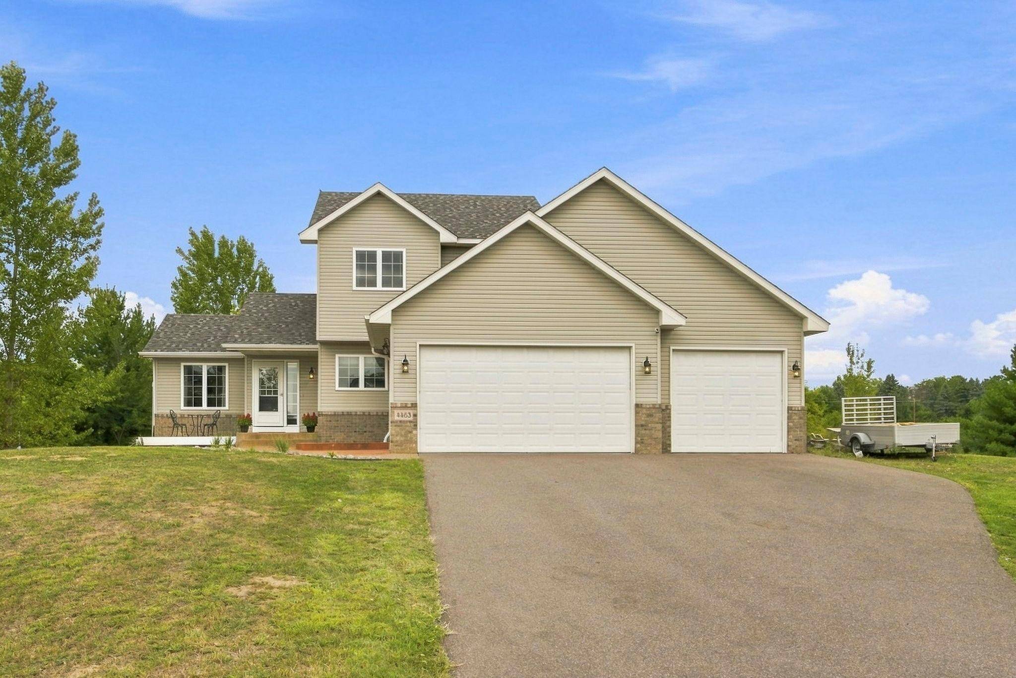 4463 194th AVE NE, East Bethel, MN 55092
