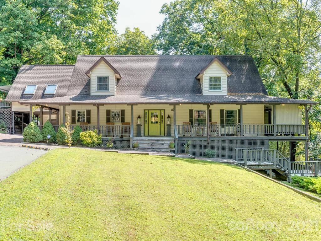 950 Main ST, Chimney Rock, NC 28720