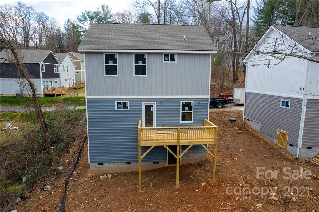 119 Ramblewood DR, Asheville, NC 28805