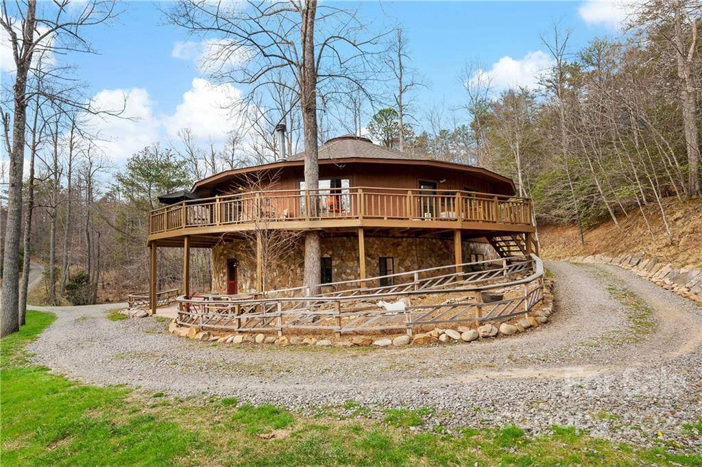 221 Forest Brook DR, Black Mountain, NC 28711