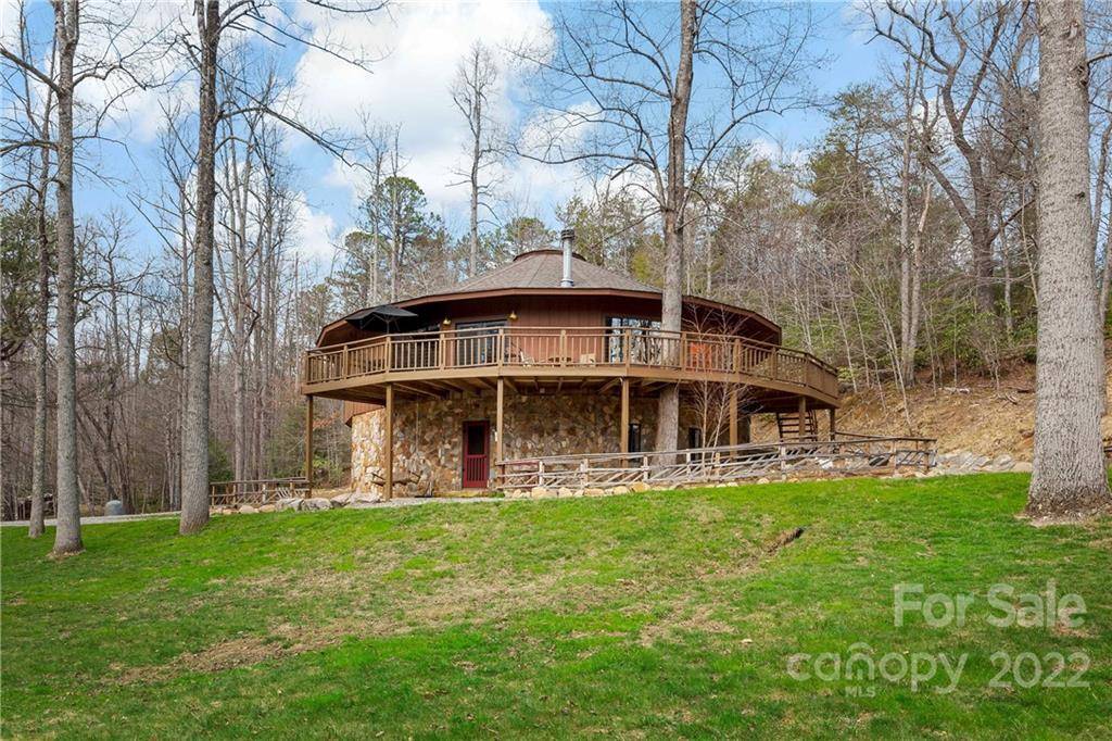 221 Forest Brook DR, Black Mountain, NC 28711