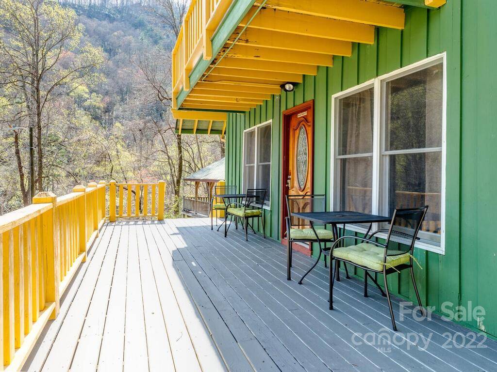 950 Main ST #1, Chimney Rock, NC 28720