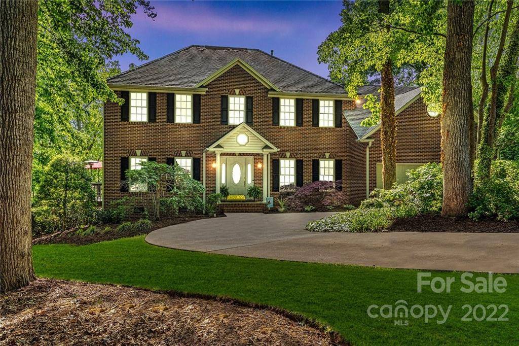7285 Pebble LN #44, Sherrills Ford, NC 28673