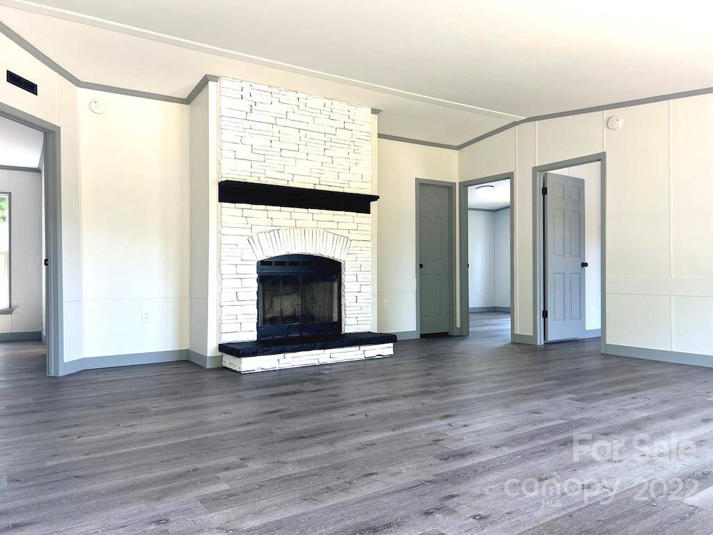 25 Asa CT, Black Mountain, NC 28711